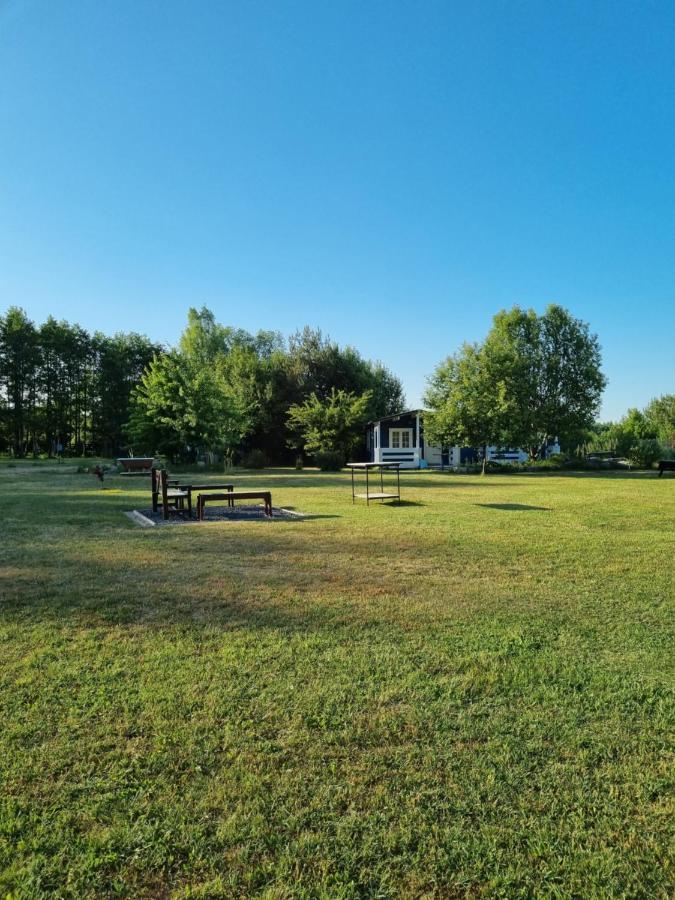 Campsite 37A - Wooden Cabins Karklė Esterno foto